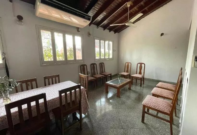 تختخواب و صبحانه Habitación En El Microcentro De Asunción