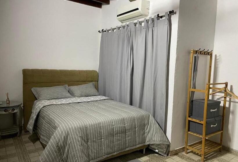 تختخواب و صبحانه Habitación En El Microcentro De Asunción