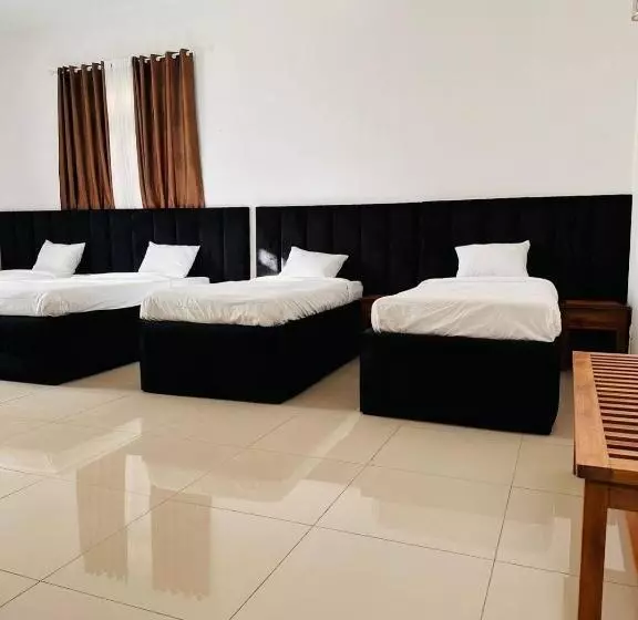 تختخواب و صبحانه Lake Inn