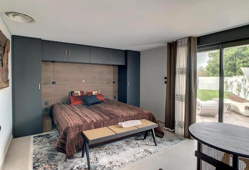 مبيت وإفطار Suite Alliance Spa