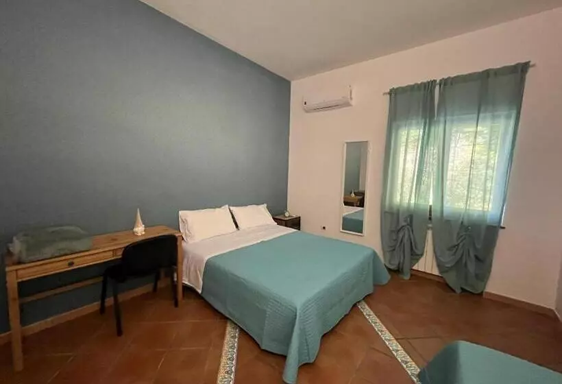 Aamiaismajoitus (B&B) Villa Confortevole Con Vista Sul Golfo