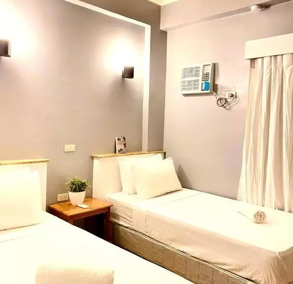 هتل Ahava Boutique