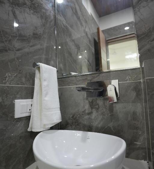 בית מלון כפרי Anaya Retreat