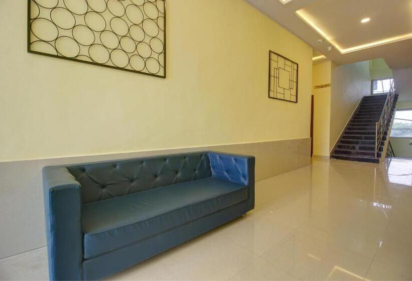 Отель Collection O Mint Park