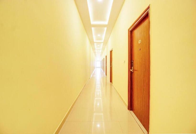 Отель Collection O Mint Park