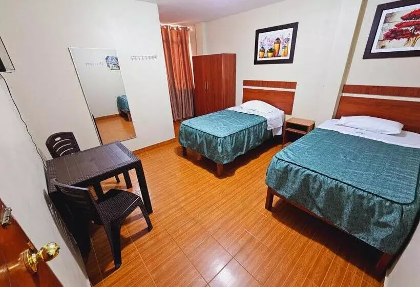 هتل Hostal Vega S Nazca