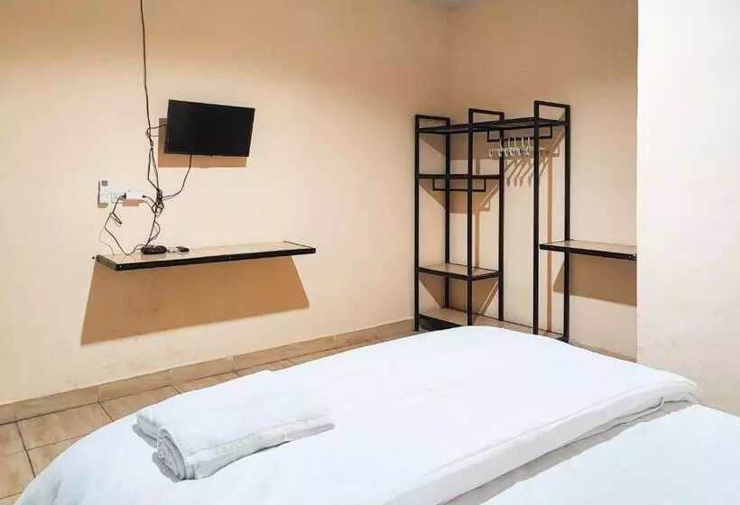 Hotelli Reddoorz Syariah Near Terminal Alam Barajo Jambi