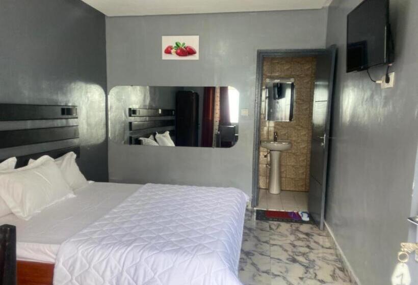 هتل Sunrise Center Bonapriso 101