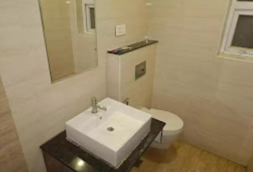هتل The King S Park Residency Chennai