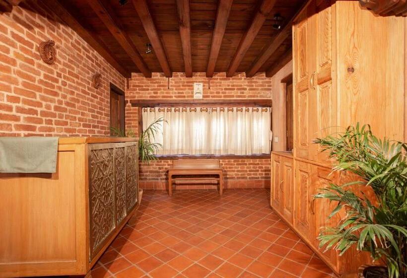 Manju Baha Hotel School