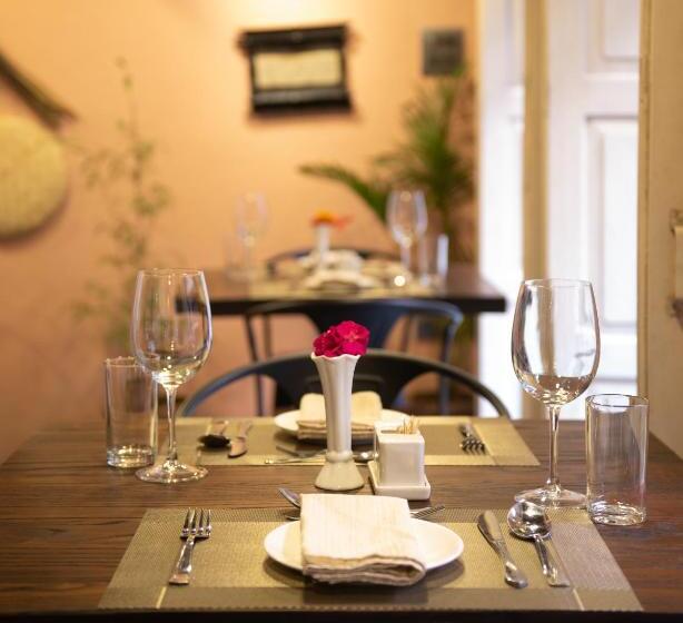 Manju Baha Hotel School