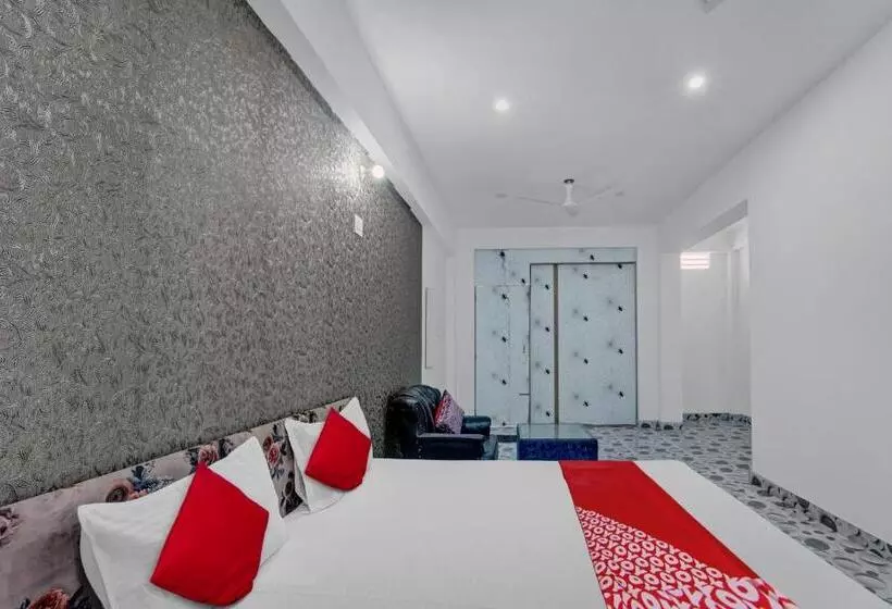 Oyo Flagship Hotel Blue Gram Inn