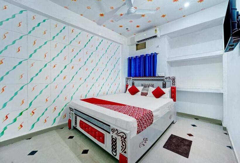 Oyo Flagship Hotel S Square Guest House