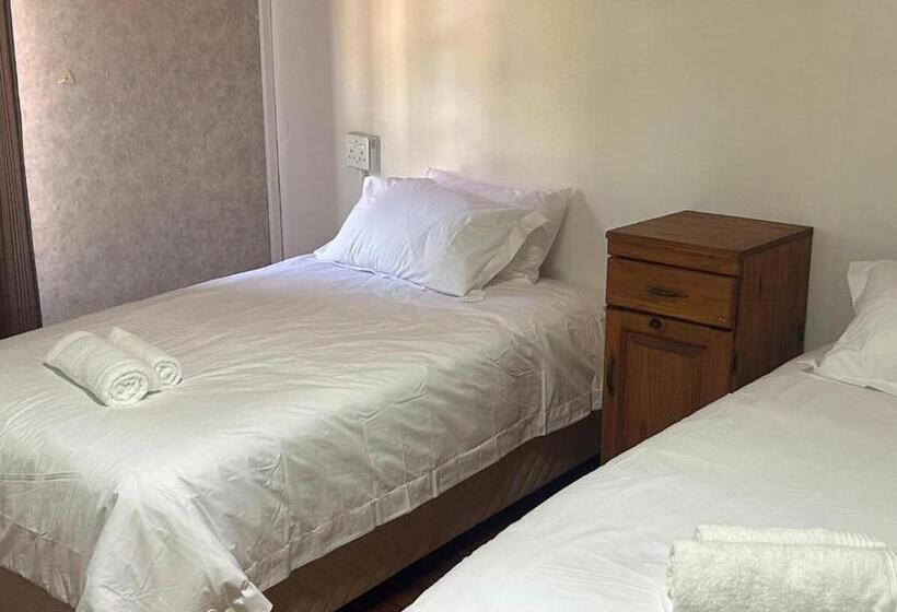 ペンション Andre S Place