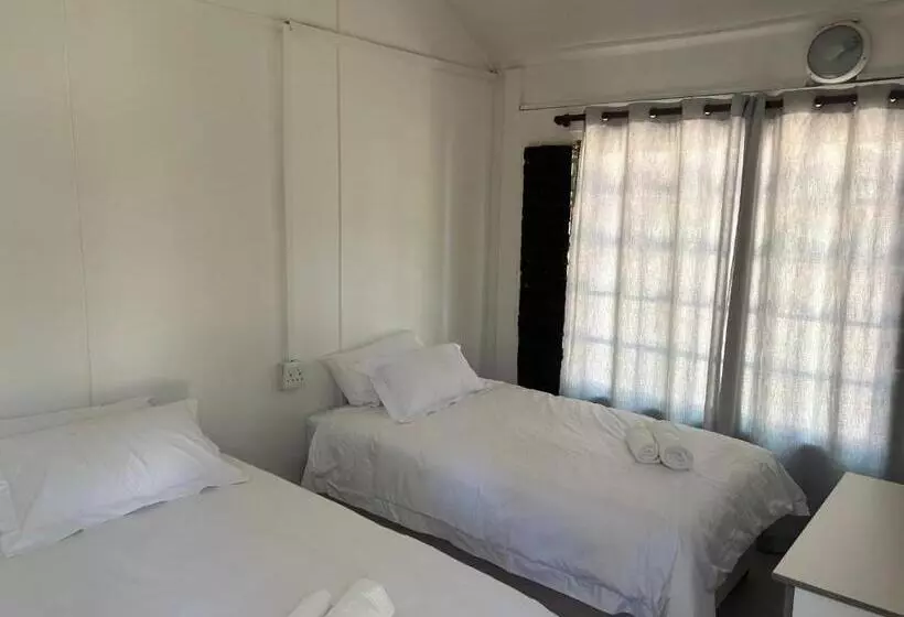 ペンション Andre S Place