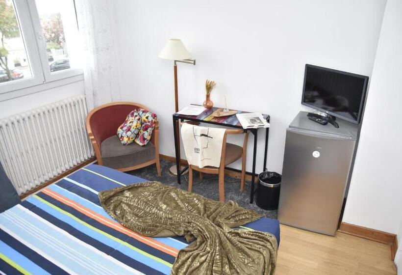 بنسيون Chez Mr Le Légionnaire