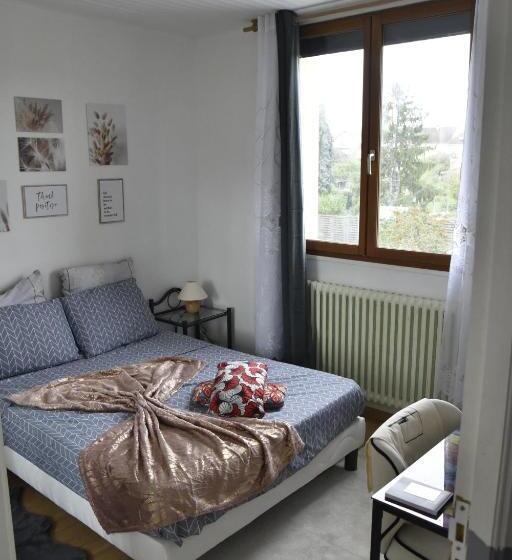 بنسيون Chez Mr Le Légionnaire