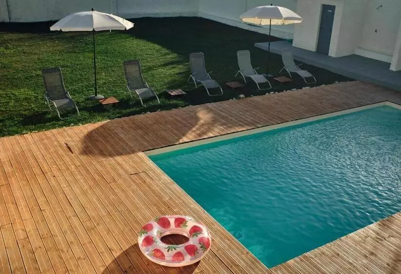 ペンション Palmeiras Beach House   Santa Cruz