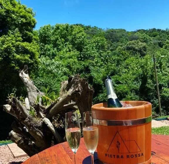 Majatalo Pietra Rossa  Vale Dos Vinhedos