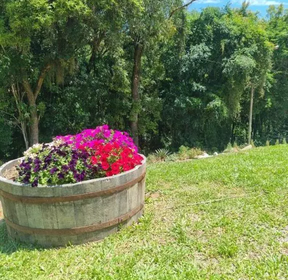 Majatalo Pietra Rossa  Vale Dos Vinhedos