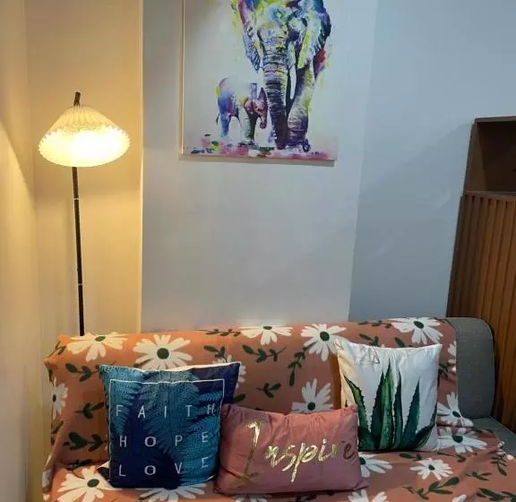 Wv Tower 1 Studio