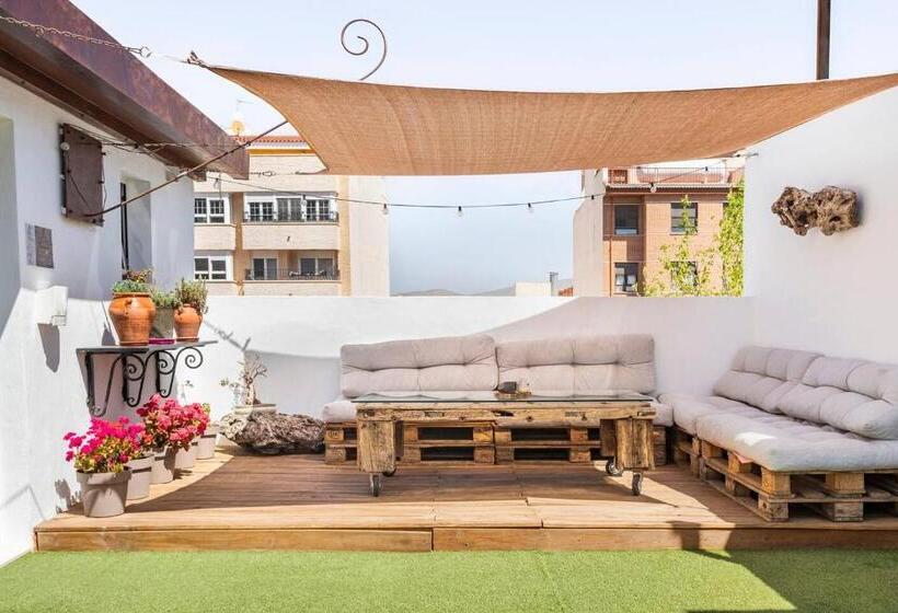 호스텔 Wood&stone Rooms