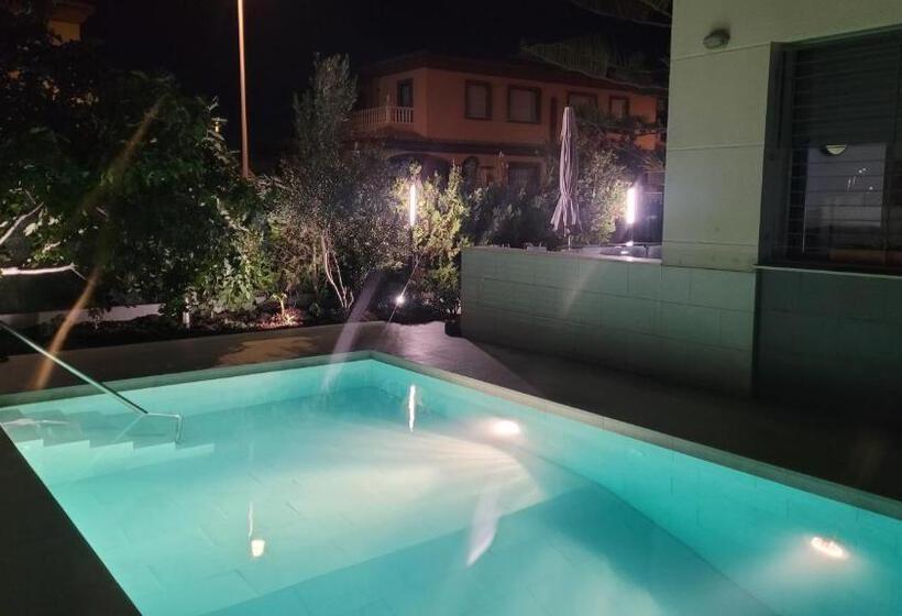 تختخواب و صبحانه ático Dentro De Casa Privada