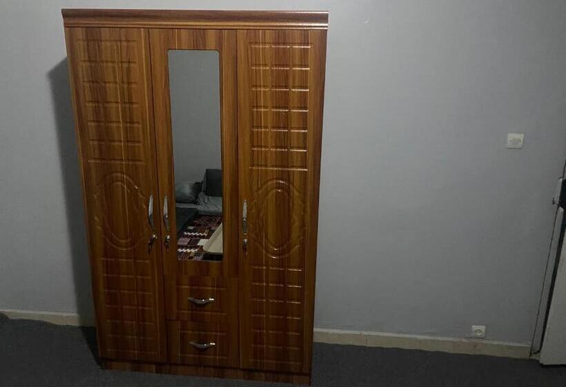 تختخواب و صبحانه Auberge Korrigan