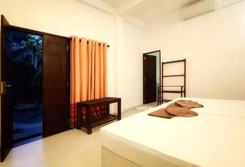 ベッドアンドブレックファースト Mirissa Marin Wall Villa Deluxe Double Room