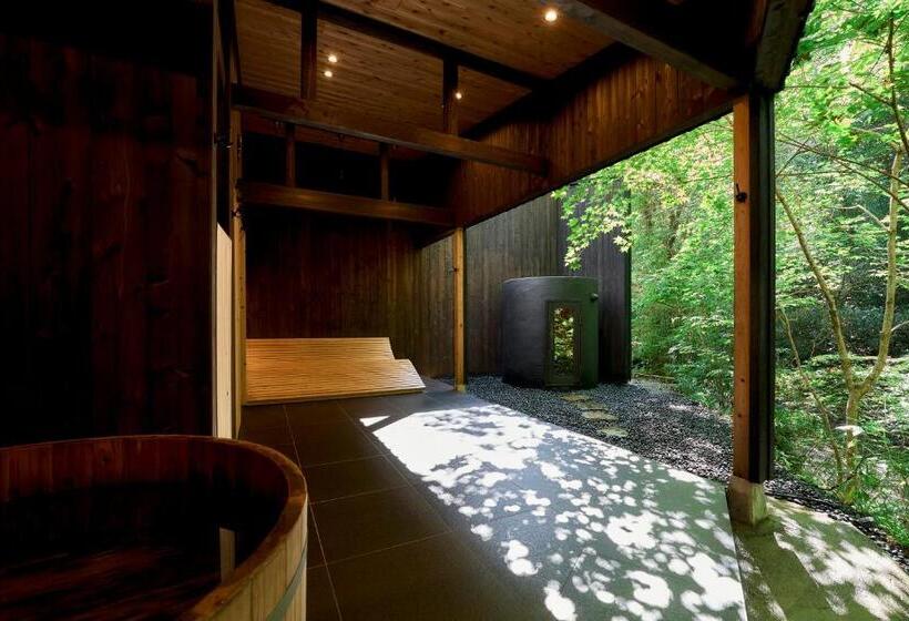 فندق 自然人村