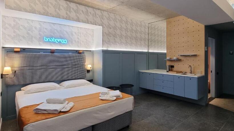 هتل Bamboo Garden