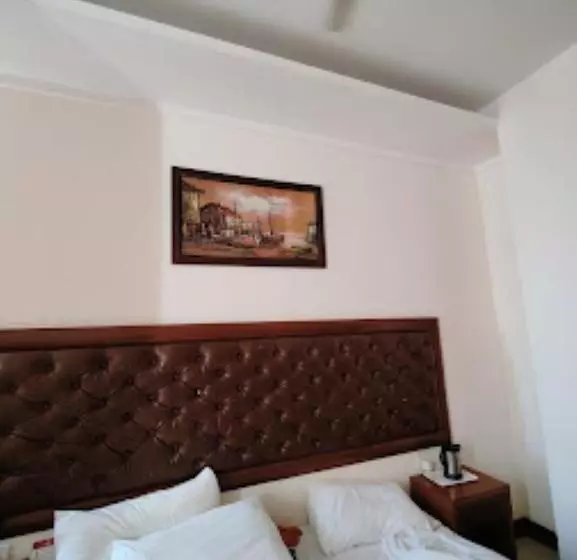 ホテル Dev International, Chhindwara