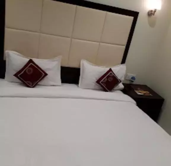 ホテル Dev International, Chhindwara