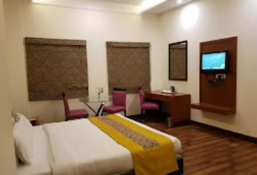ホテル Dev International, Chhindwara
