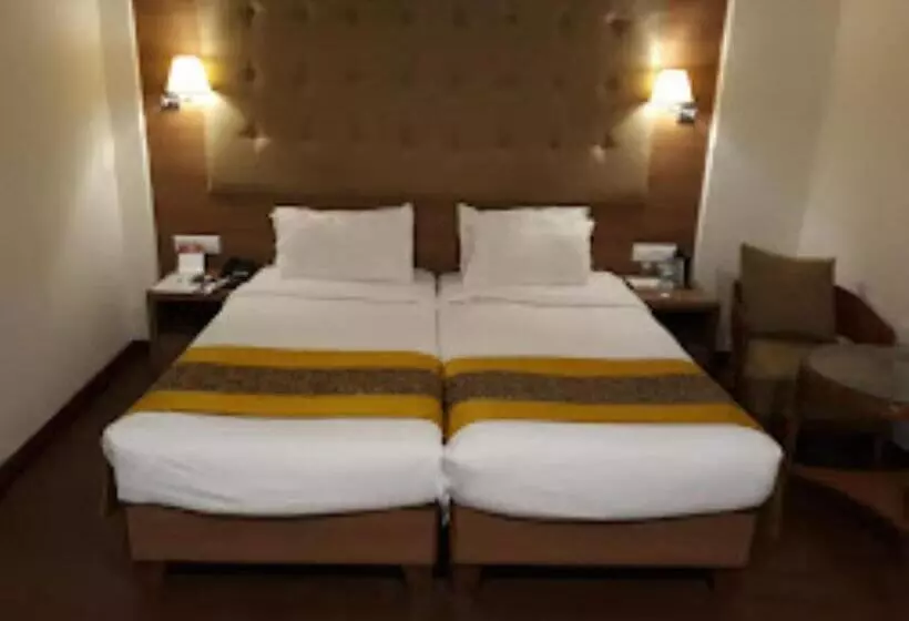 ホテル Dev International, Chhindwara
