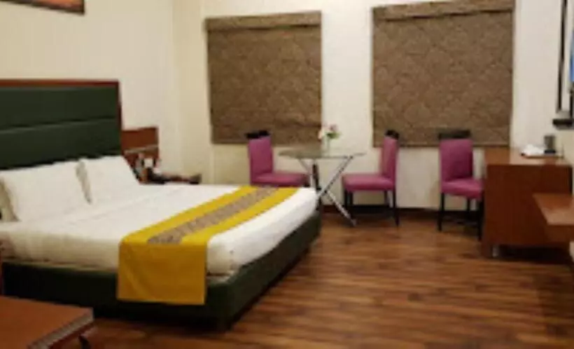 ホテル Dev International, Chhindwara