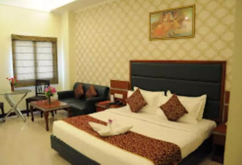 ホテル Dev International, Chhindwara