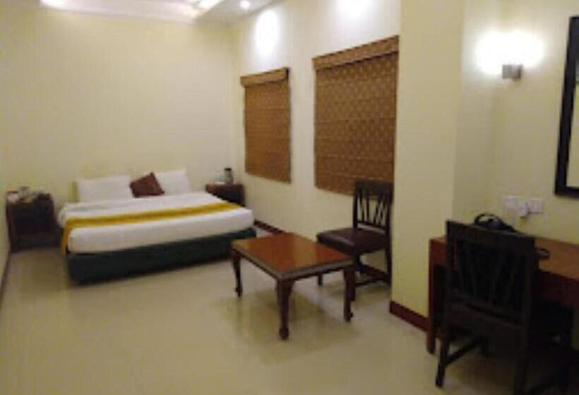 酒店 Dev International, Chhindwara