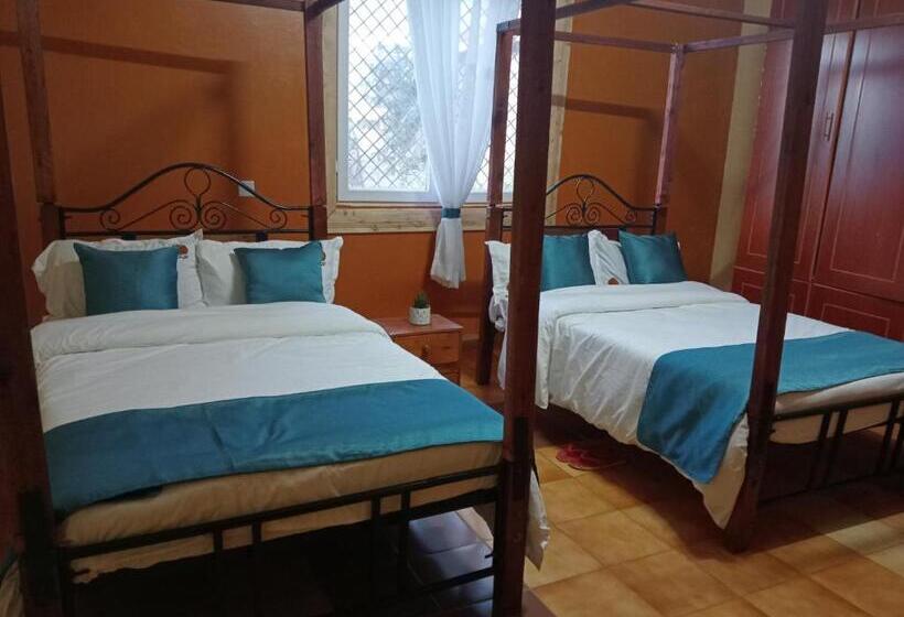 هتل Kijiji Village