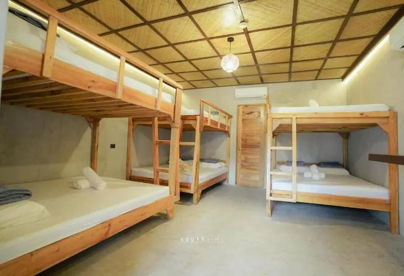 Hotelli Marika Resort