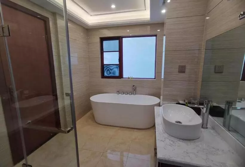 ホテル Monmonboutique