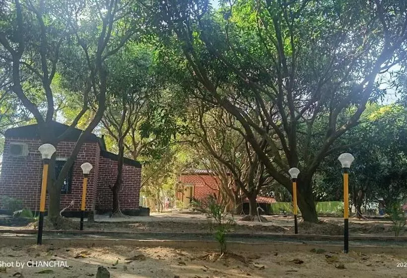 ホテル Modhubon Agro Tourism