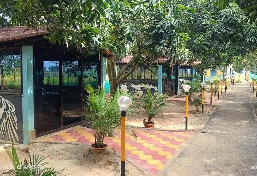 ホテル Modhubon Agro Tourism