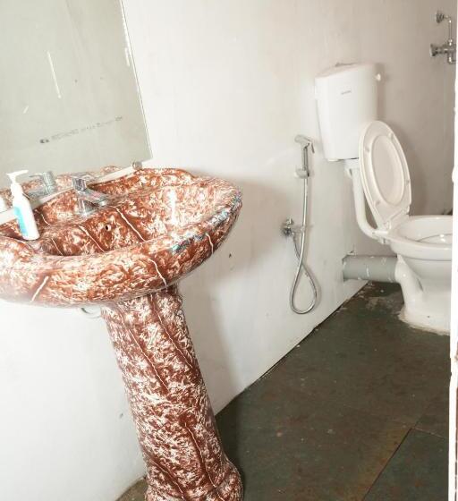 Hotel Om Beach Resort