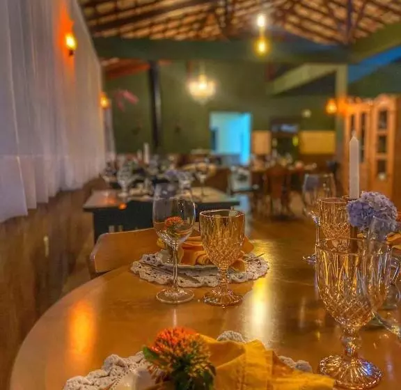 ホテル Pousada E Restaurante Casa Primitivus