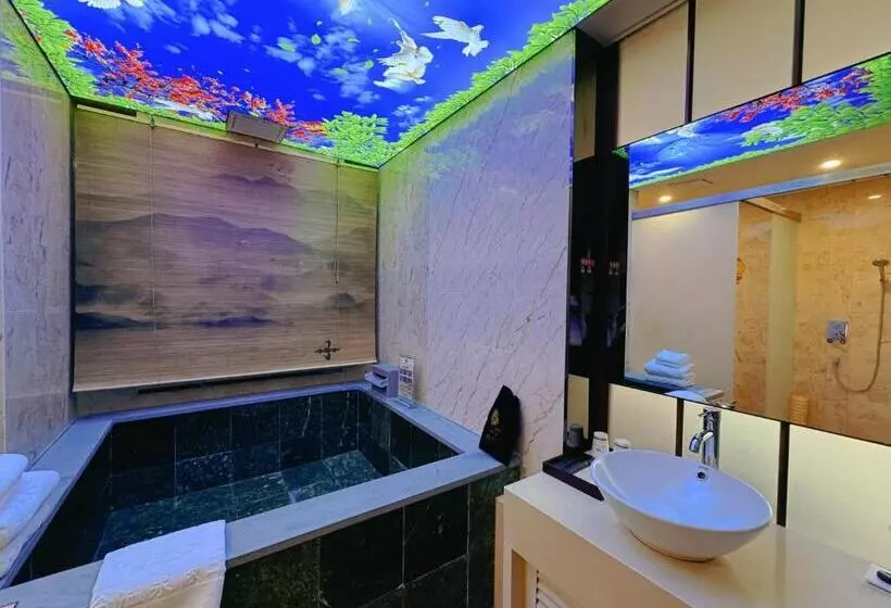 ホテル Rainbow Valley Hot Spring