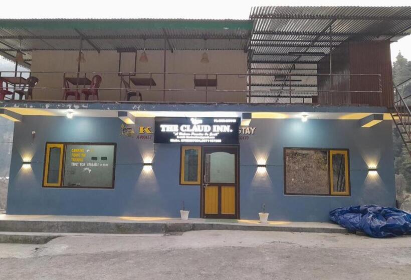 בית מלון כפרי The Claud Inn