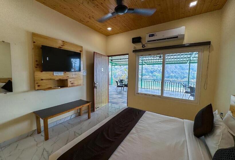 فندق The Leisure Cave On The Ganges