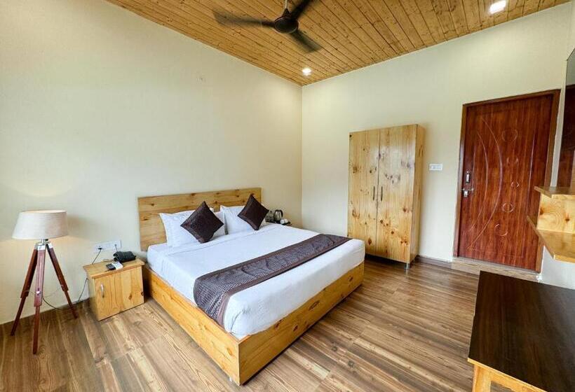 فندق The Leisure Cave On The Ganges