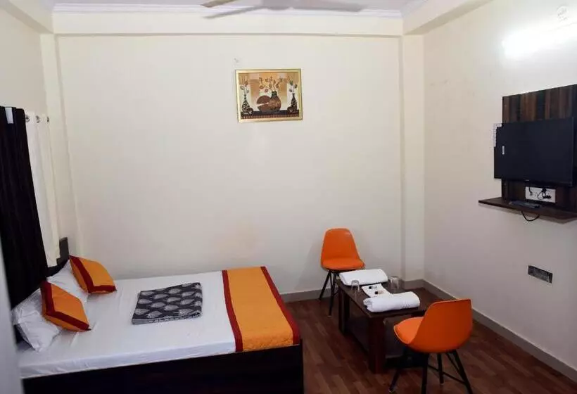 ホテル Unique Palace Room And Restaurant